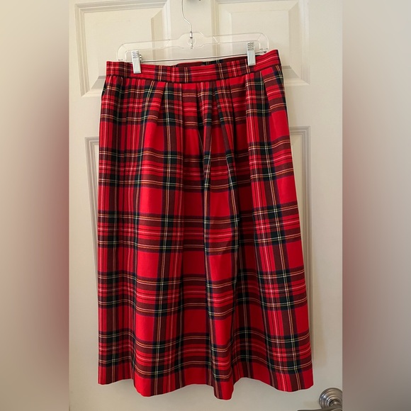 Women’s Vintage 80’s Lands End Red Green Plaid Wool midi Skirt Holiday Pleat 16P - Picture 1 of 7